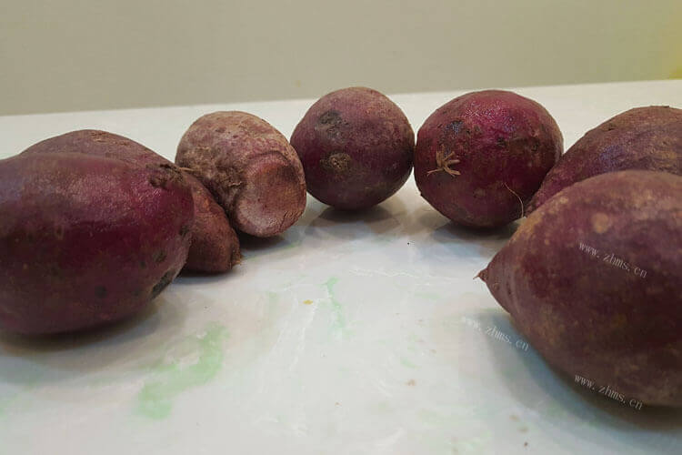 家里还有紫薯和山药，紫薯山药蒸法是什么？