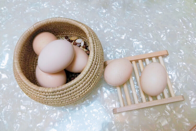 皮蛋是用鸡蛋做的，请问鸡蛋变皮蛋营养价值变低了吗？