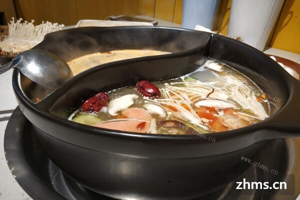 好想自己在家做火锅，请问重庆火锅底料哪个牌子最正宗好吃？
