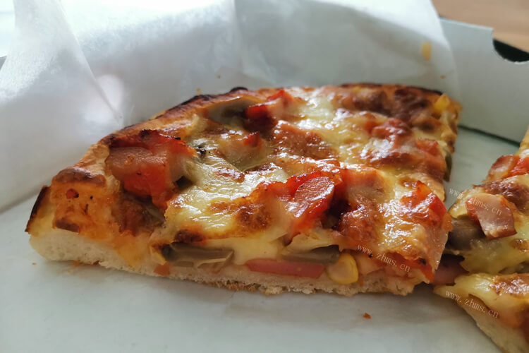 披萨的味道是很多的，烤箱培根披萨好吃吗？