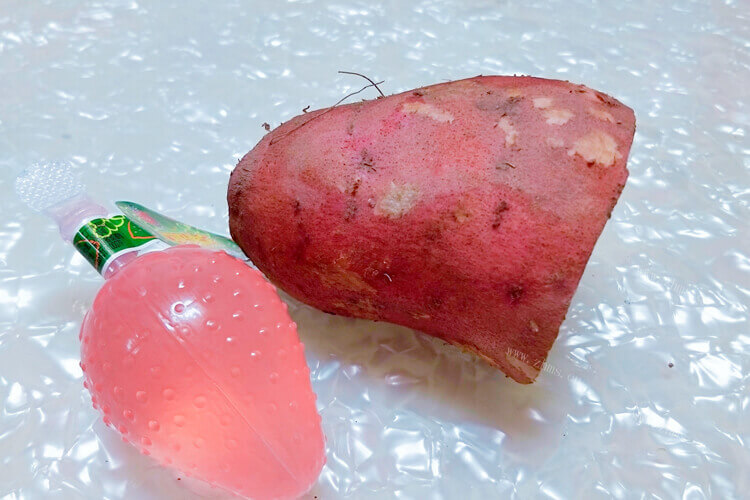 大米红薯粥为什么有绿色的沫沫，是不是坏了呀？