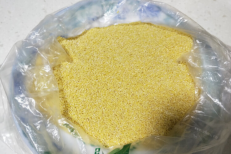 有个问题请教一下，请问哪里有小米蕉与芭蕉的区别图呢？