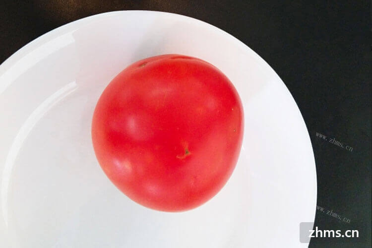 买回来的番茄中有几个青番茄，想知道青番茄怎么催熟?