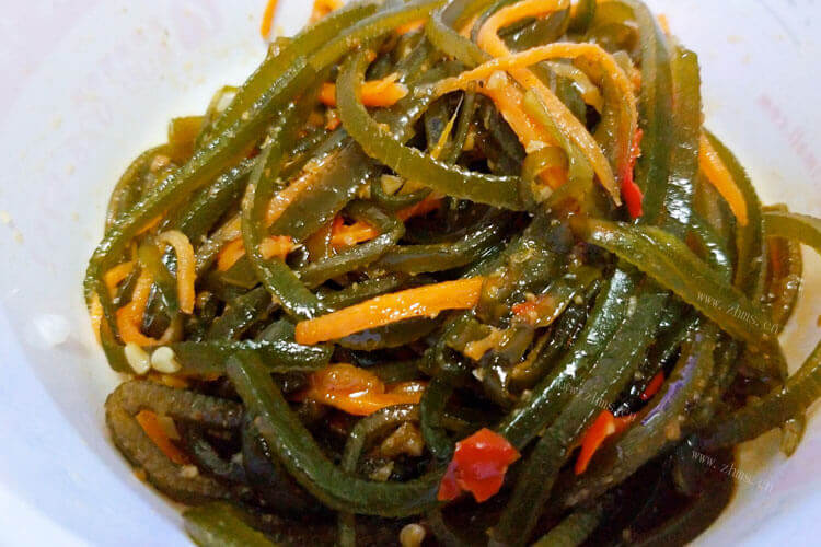 榨菜海带丝是非常好吃的一种咸菜，想知道是怎么做的？