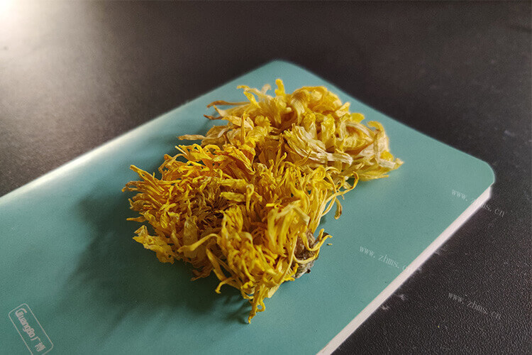 洋甘菊茶与菊花茶的区别是什么，有什么区别吗？