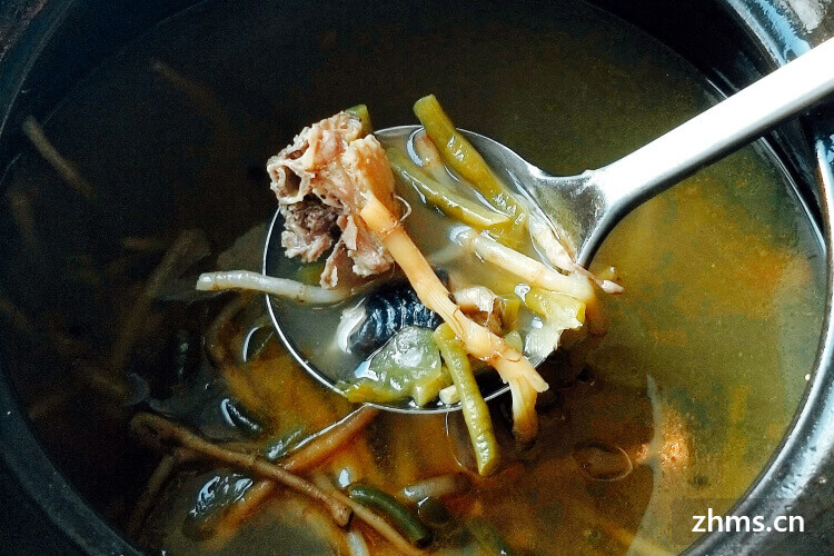 高压锅炖鸡汤做法，让你沉迷于它的香味无法自拔！