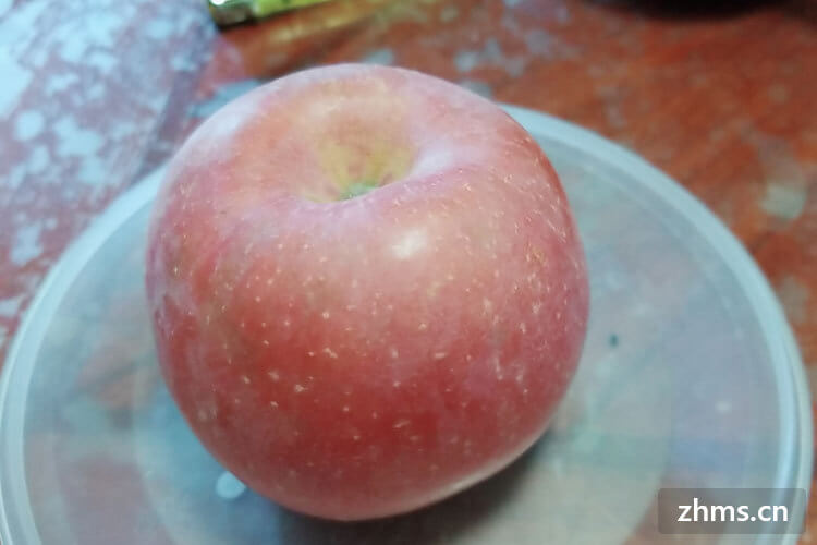 苹果削皮后会变色的原因
