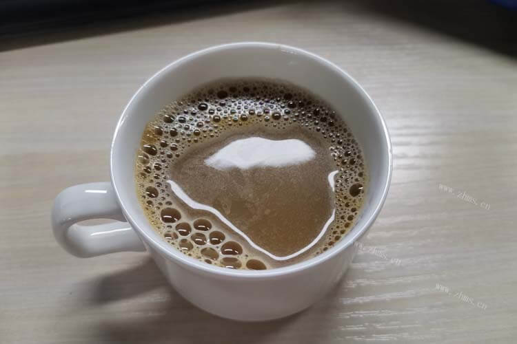 咖啡里面的咖啡因喝多了对身体不好，什么咖啡咖啡因少？