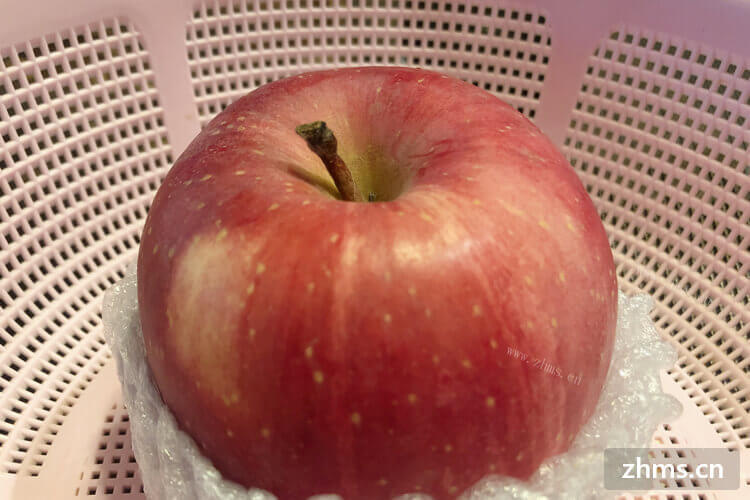 削皮的苹果放冰箱变色吗，怎样保存好呢？