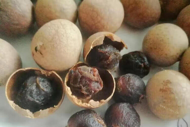 正常干的桂圆肉与硫磺熏的区别，是有哪些的地方？