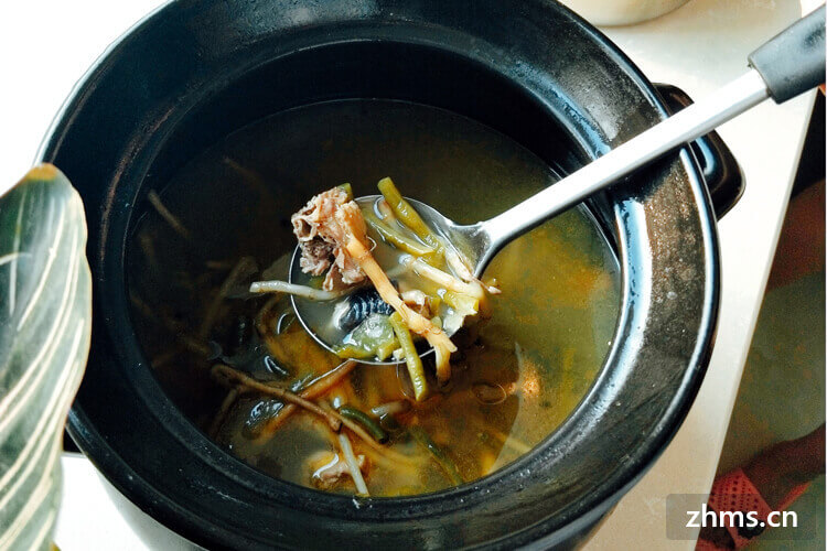 人人都会做鸡汤，但你知道茶树菇炖鸡汤的功效吗，一分钟告诉你