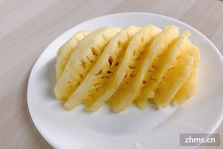 大家都是怎么看待现在常说的凤梨是不是菠萝呢？