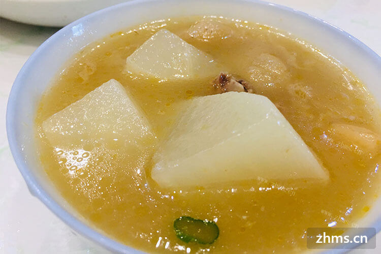 据说老鸭汤非常有营养，可以滋补身体，怎样炖老鸭汤才能美味而且