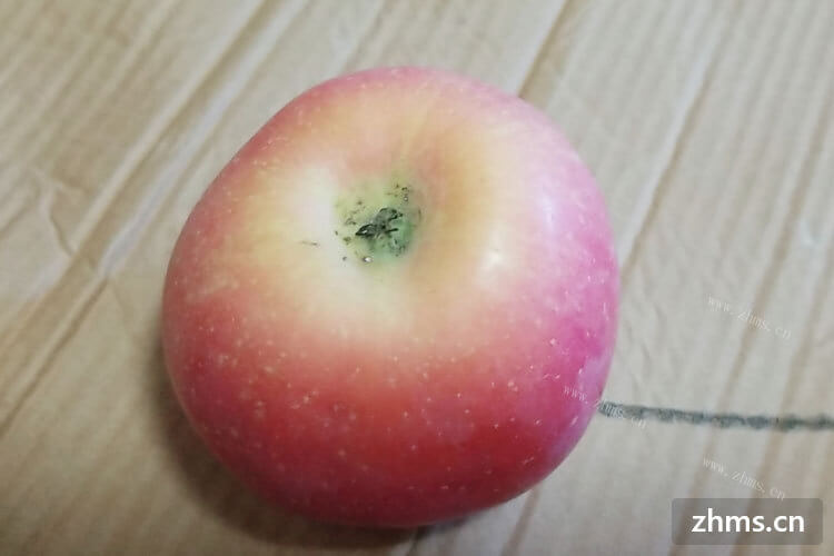 吃苹果可以养颜，但是吃苹果不削皮可以养颜吗？
