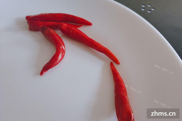 自己喜欢吃腌辣椒，辣椒的腌制方法有哪些？