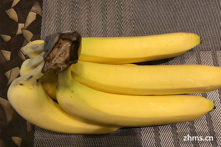 请问豆浆香蕉怎么制作在一起呢？能不能做成香蕉味的豆浆？