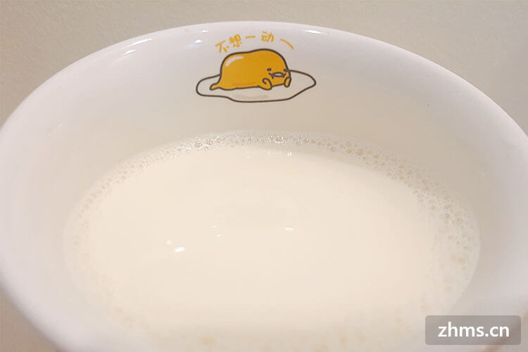 白敬亭这么白，少不了纯牛奶的作用，现在就一起来看看纯牛奶的营养价值吧