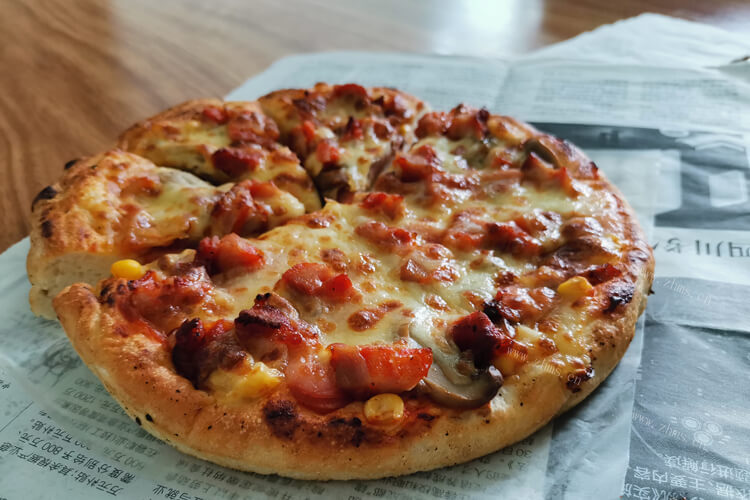 最近家里没做饭都出去吃，想问一下比萨客披萨西餐怎么样