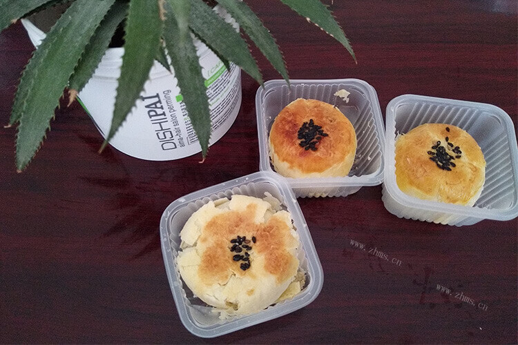 给孩子做一道蛋黄焗南瓜，蛋黄南瓜怎么烧？