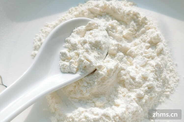 经常会在超市看到小麦粉和面粉，小麦粉和面粉的区别是什么？