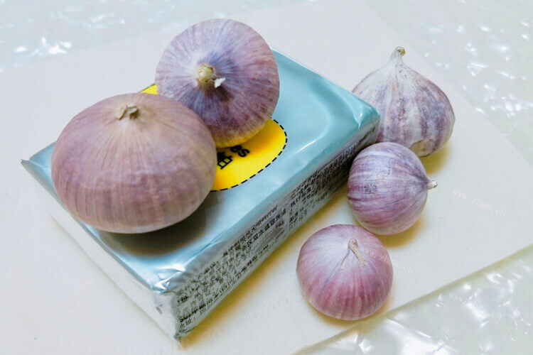 吃过大蒜还有蒜米，发现味道差不多，请问蒜米和大蒜的区别是什么