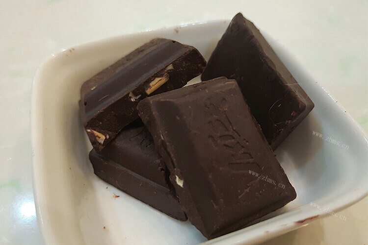 黑巧甜而不腻，想问黑巧克力怎么选？