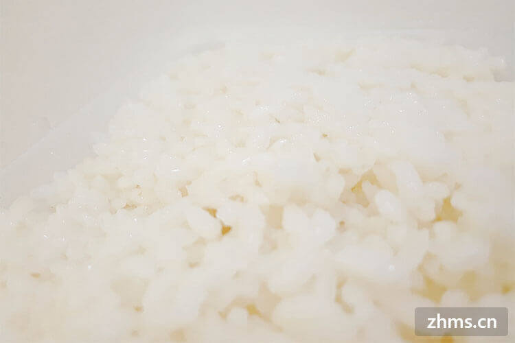 米饭热量
