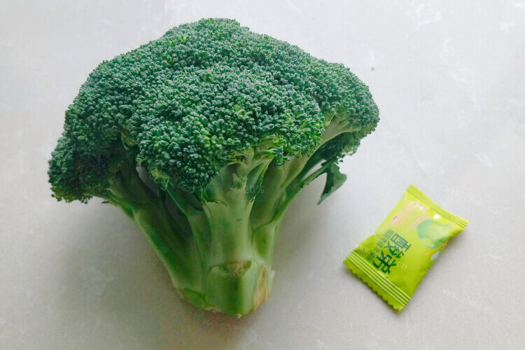 买了一些西兰花芽子，想问一下西兰花芽子怎么做？