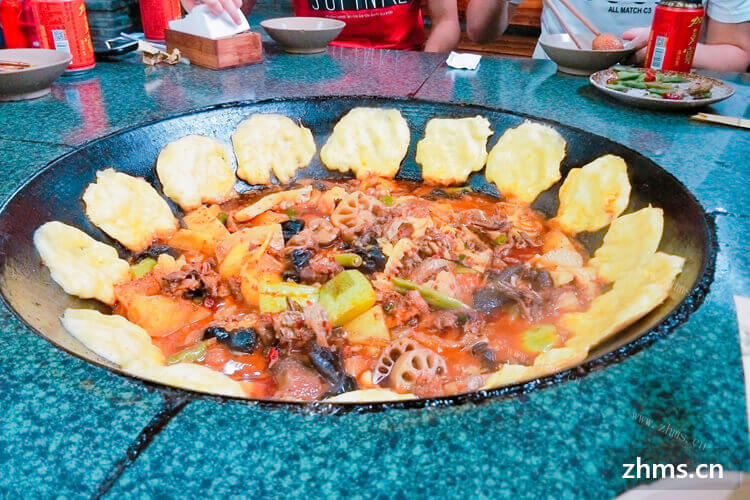 王老六铁锅炖鱼应该还是不错的吧，有没有人给个建议