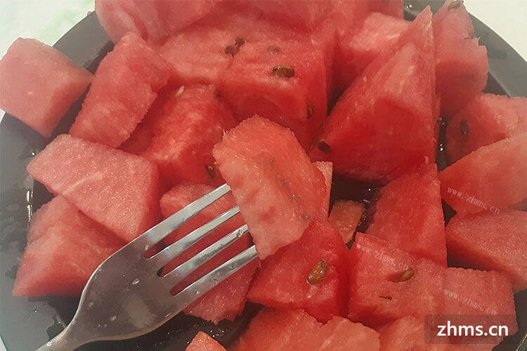 大暑会有吃西瓜的习俗，大暑为什么吃西瓜呢？