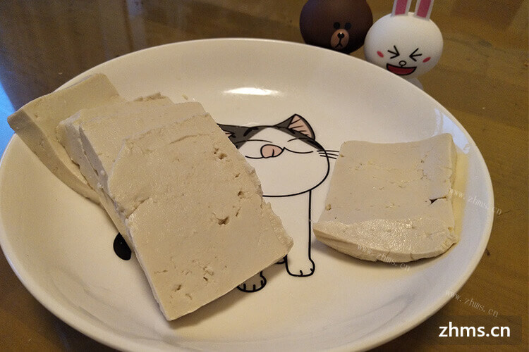 我朋友去重庆旅游，带了一些秀山米豆腐回来，想知道秀山米豆腐怎么弄好吃？