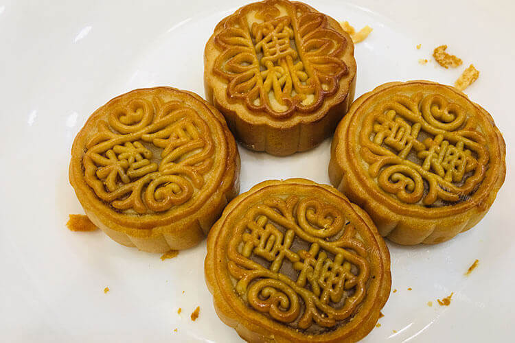 冰皮月饼不同于传统月饼，香港美心冰皮月饼好吃吗？