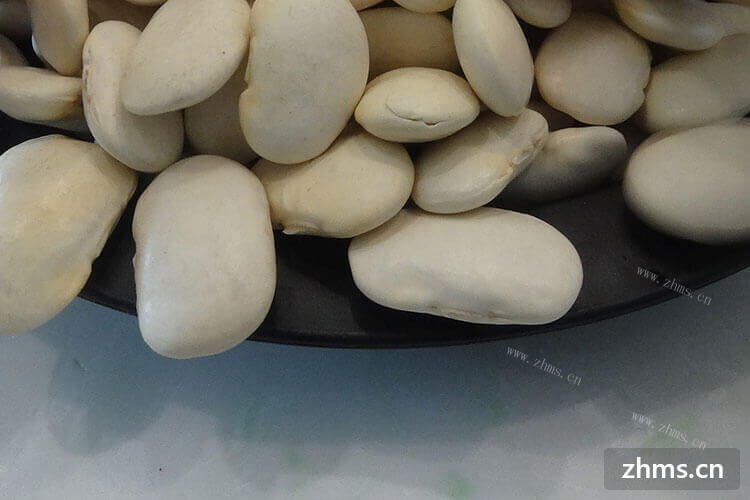 请问白芸豆和什么一起煮好吃？辣的好吃还是不辣的好吃？