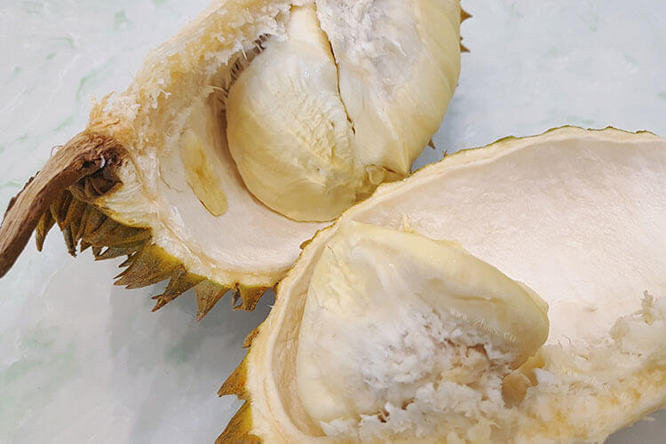 菠萝蜜和榴莲口感区别大吗，他们的味道好吃不？