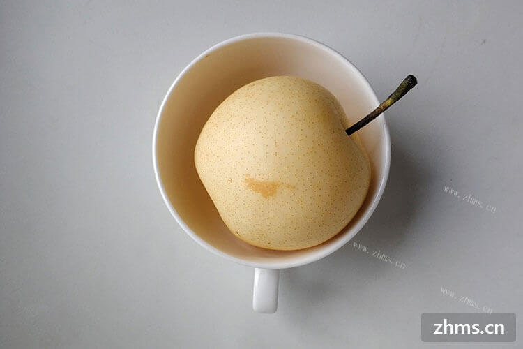 冰糖炖雪梨一般一个梨子放多少冰糖？