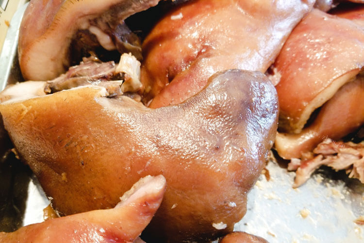 最喜欢吃的猪肉就是猪头肉了，很想知道怎样卤出来的猪头肉好吃？