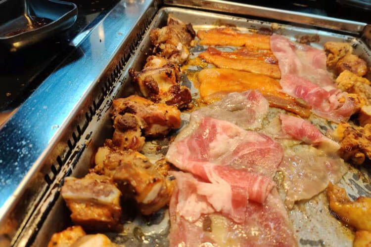 想吃烤肉了，东北人木炭烤肉店好吃吗？