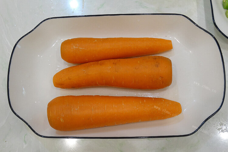 在冬天最适合腌菜了，腌萝卜的方法怎么做？
