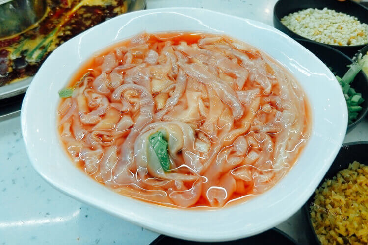 鸭肠和鸭板肠有什么不一样，有人知道其中的区别吗？
