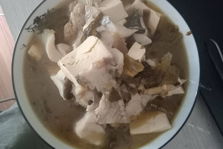 想买一条草鱼，问一下10斤左右大草鱼多少钱？