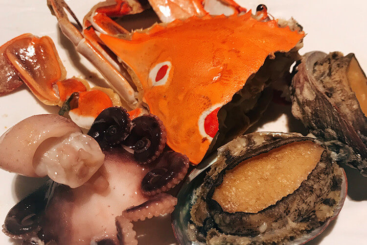 日常打卡系列，尽在铭门盛宴艺术海鲜姿造