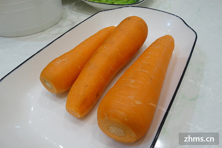 买了一些萝卜回家想腌制萝卜了，怎样腌制萝卜呢？