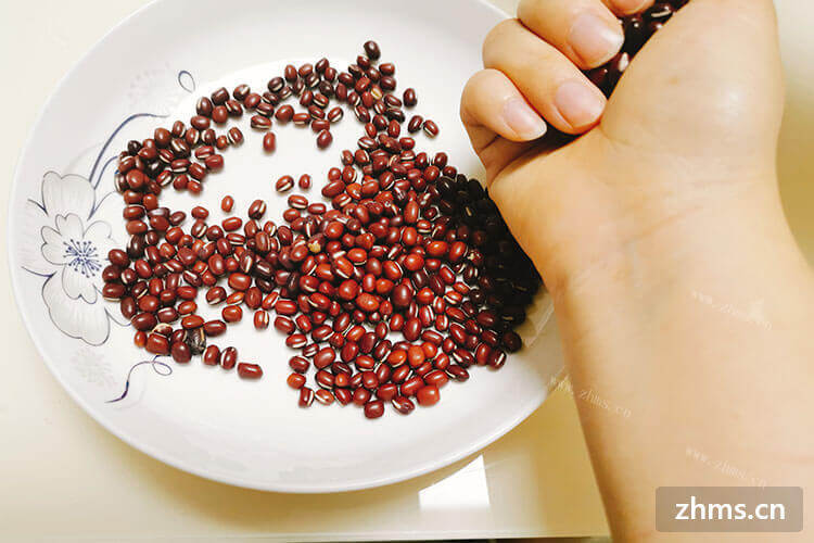 我特别喜欢吃蜜红豆，想学做蜜红豆，你们知道蜜红豆怎么做吗