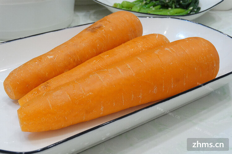 请问素炒胡萝卜怎么做比较好吃？