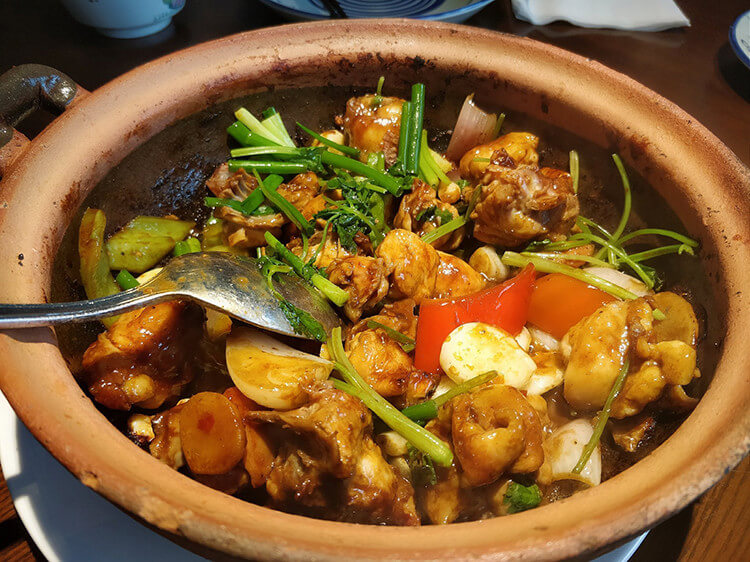 哈尔滨最具东南亚风情的餐厅——喋乐餐厅，从环境到菜品，都是极致的风情体验