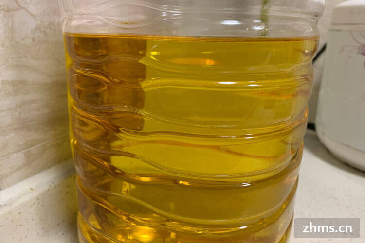 花生油搭配什么油吃好？花生油的保质期是多久？