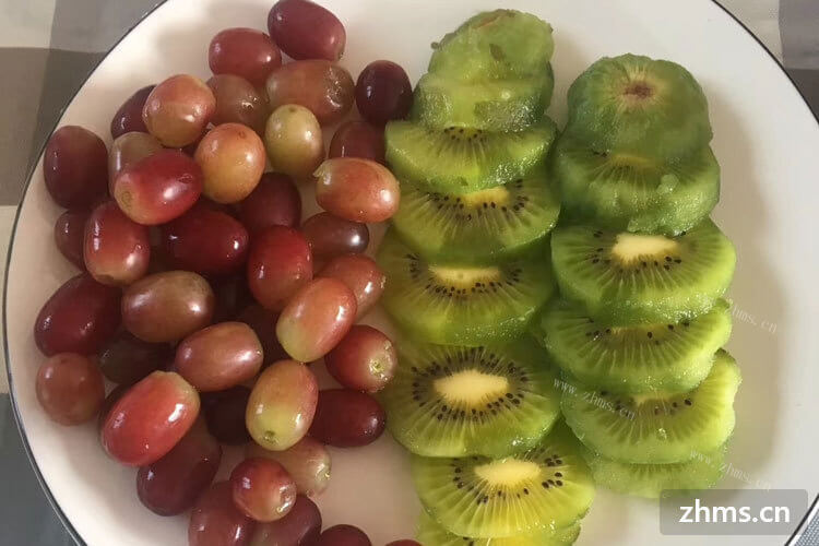 猕猴桃和奇异果在营养成分上有什么区别，猕猴桃营养高于奇异果吗？