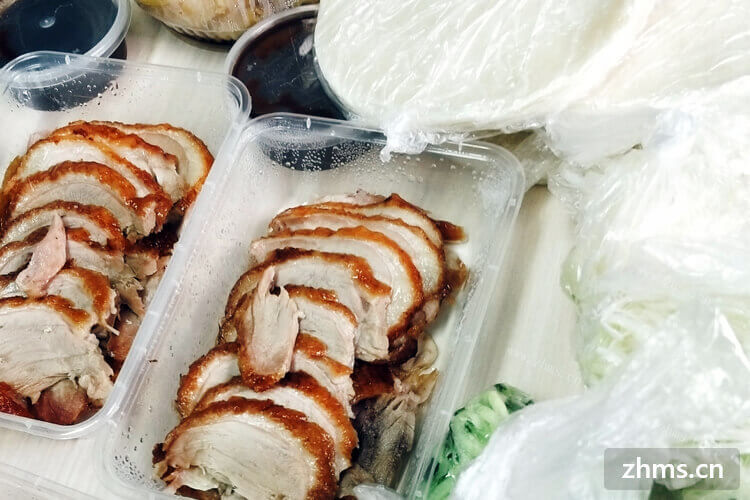 学北京脆皮烤鸭哪里技术好？开店每天能卖出多少份脆皮烤鸭？