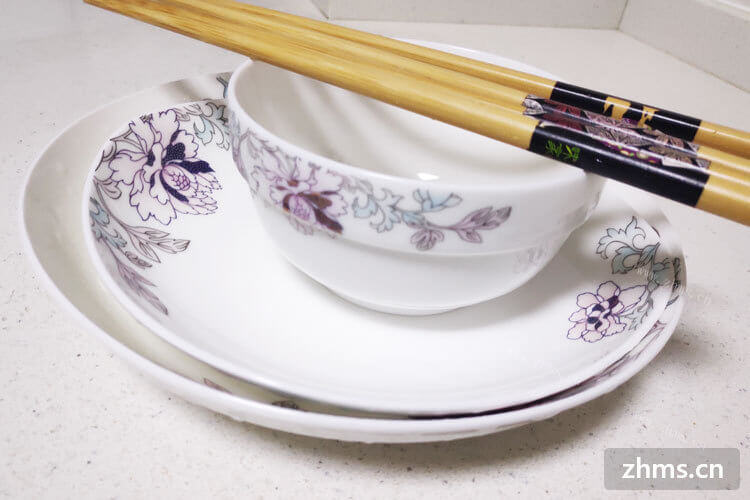准备用洗碗机洗筷子，请问洗碗机可以洗的筷子是什么材质？