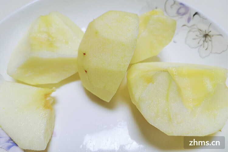 吃苹果用削皮么？苹果削皮之后怎么防止氧化？